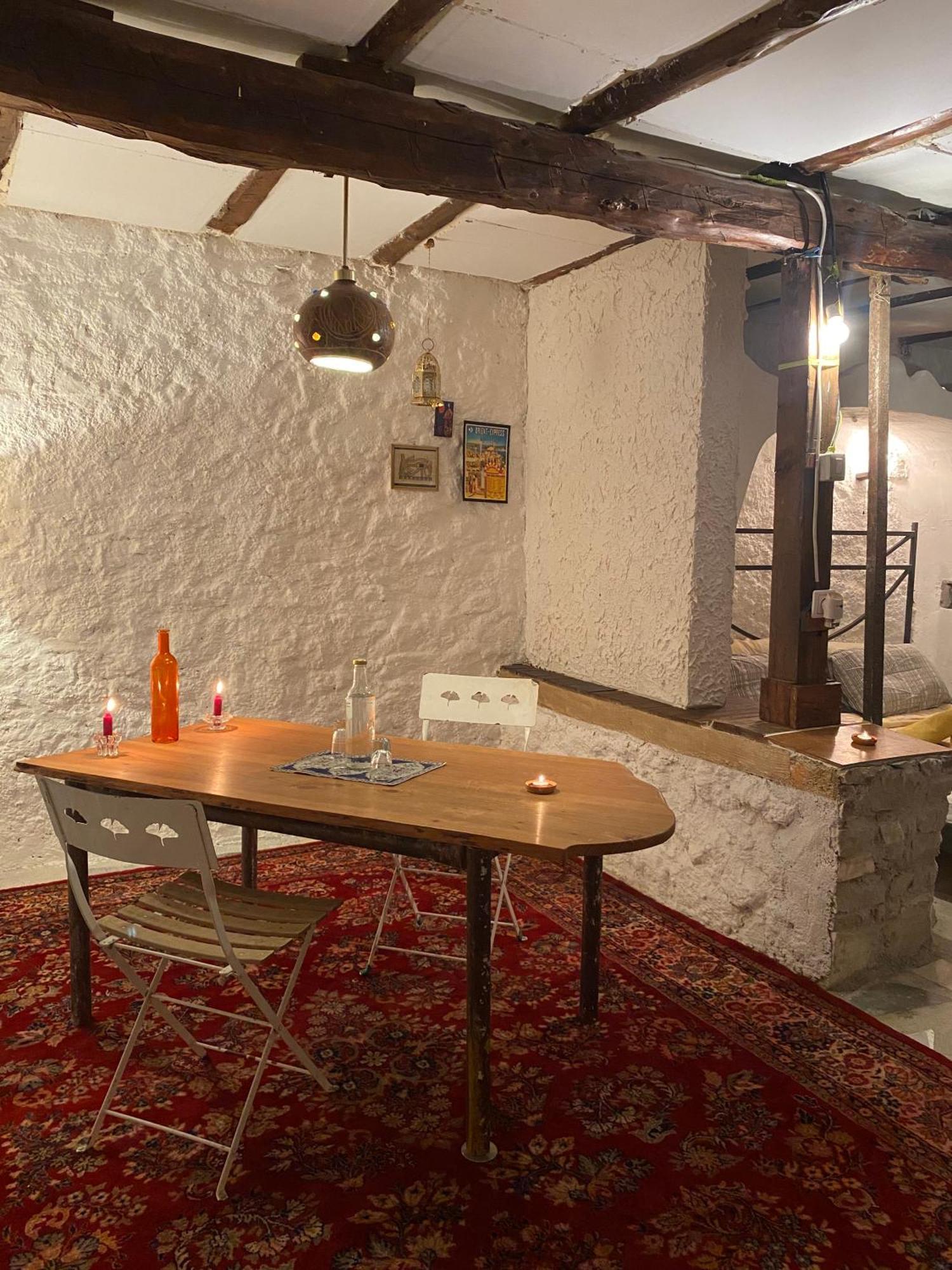 Shotgun Hostel & Guesthouse Vuno Exterior foto